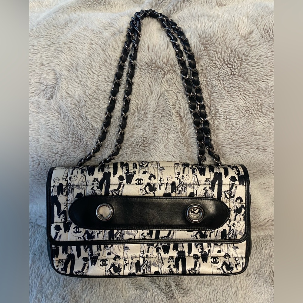 authentic CHANEL Silk Lambskin Coco Mademoiselle Scarf Flap Bag White & Black.